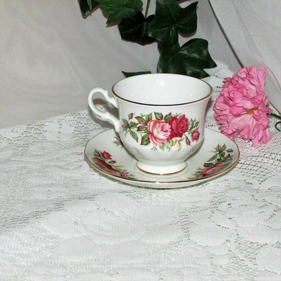 Queen Anne Vintage Bone China Cup & Saucer Pink Roses Cottagecore Teacup - Picture 5 of 8